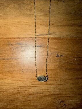Kendra Scott Necklace